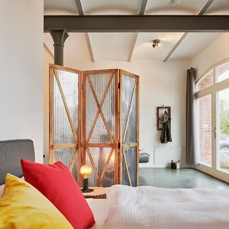 Re~barn - Modern Country * Essel