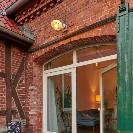 Re~barn - Modern Country