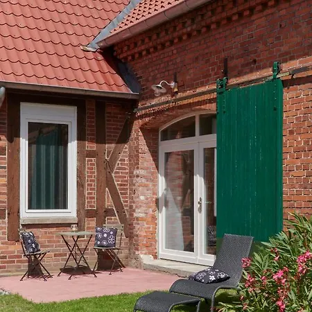 Re~barn - Modern Country *