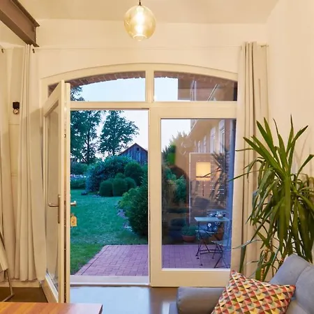 Re~barn - Modern Country Appartement Essel