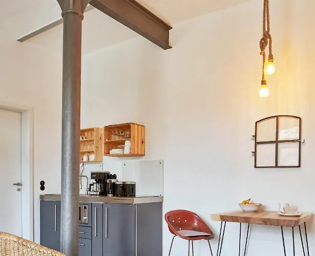 Re~barn - Modern Country * Essel